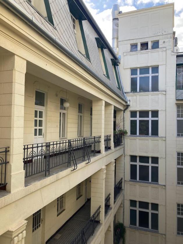 Vintage Elegance MostCentralApt !Váci street! Budapest Extérieur photo